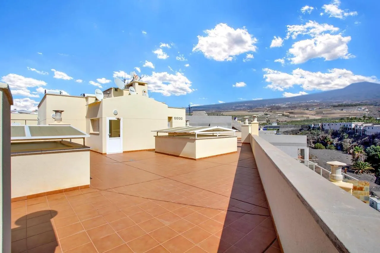 Playa San Juan 5 Seconds Beach Apartment